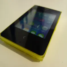 Nokia Asha 503: Nowa era w świecie technologii! Poznaj trendy!