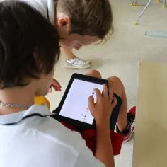 Mały Edison: program edukacyjny rozwijający pasję do nauki