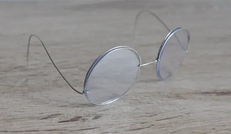 Zdjęcie Jak zrobić okulary z drutu: Prosty poradnik DIY krok po kroku